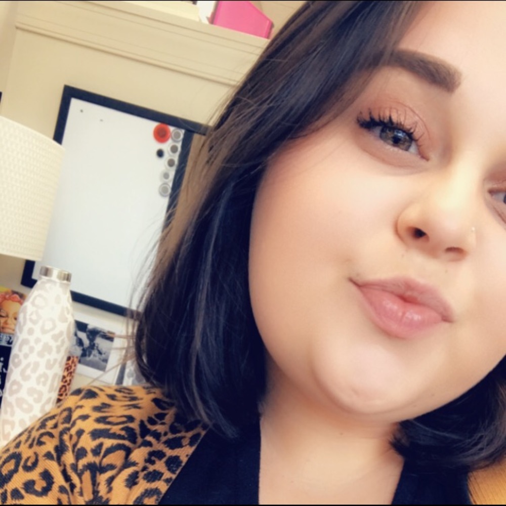 Meet your Posher, Alissa